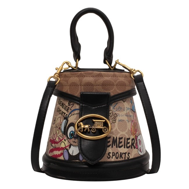 Lady's hand-held horseshoe button vintage bucket bag Korean style bright diamond diagonal box bag
