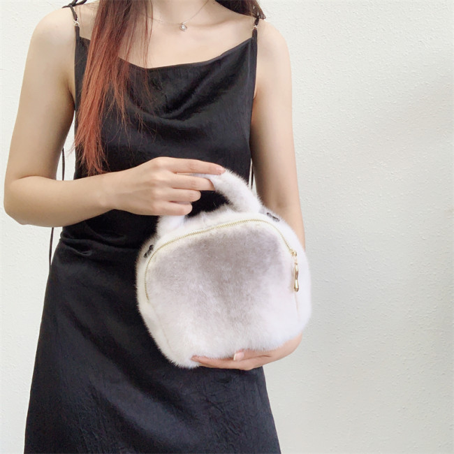 New Mink Lunch Box Big Stomach King Bag Portable Plush Fur Bag Crossbody Deluxe Casual