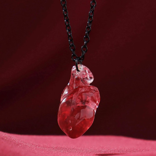 European and American Fashion New Resin Heart Organ Necklace Women's Independent Station Creative Exaggeration Halloween Pendant