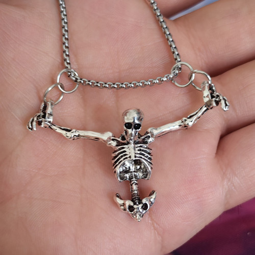 Independent Station Cross border New Product Halloween Punk Style Skull Necklace Independent Station Fashion Retro Jewelry Pendant