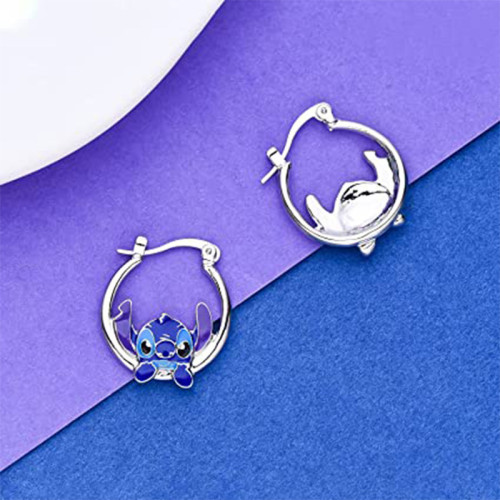 Independent cross-border fashion new product Little Bear Stitch earrings, European and American animated cartoon peripheral doll earrings