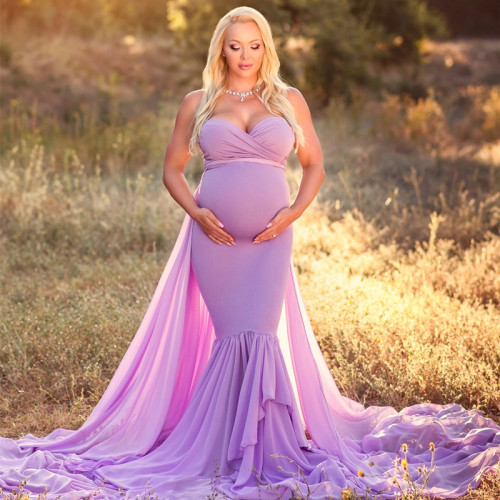 Pregnant women's fashionable dress with a tail and a large hem. Pregnant women's photo taking long dress 8860