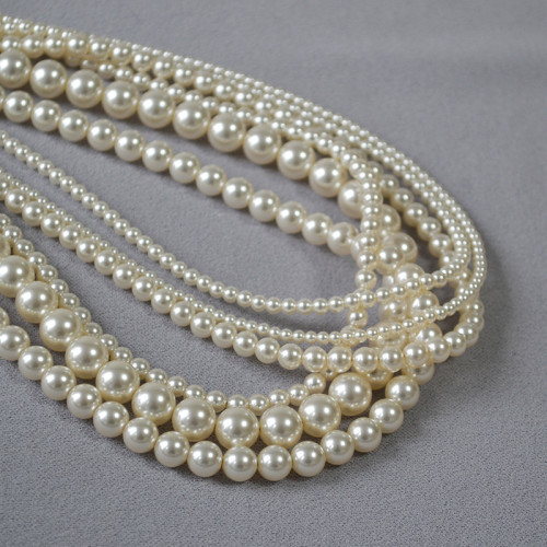 French Elegant High gloss Imitation Shi Jia Crystal Pearl 650 Color Size Exquisite, Soft, and Simple Layered Necklace with Collar Chain