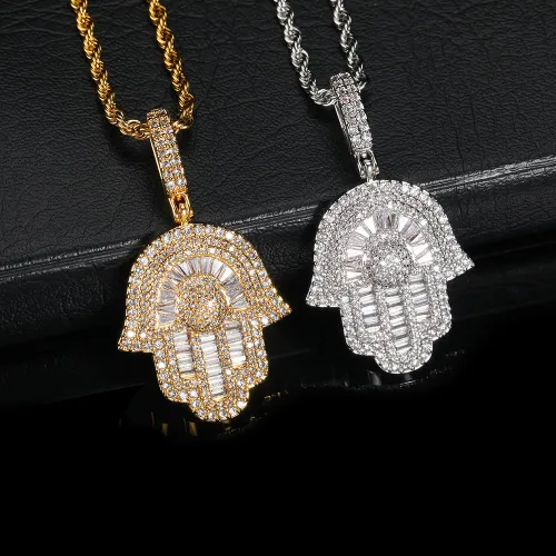 European and American hip-hop copper inlaid zircon small palm pendant with genuine gold electroplating trendsetter Fatima's hand hiphop necklace