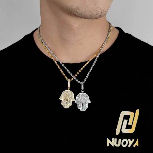European and American hip-hop copper inlaid zircon small palm pendant with genuine gold electroplating trendsetter Fatima's hand hiphop necklace