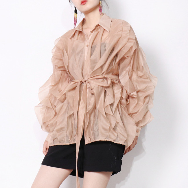Elegant and niche design with a flip collar, long sleeved, personalized ruffled edge, long sleeved, waistband, solid color women's shirt