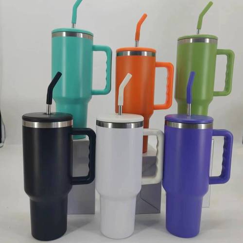 Third generation 40OZ car cup spray painted solid color high aesthetic handle stainless steel insulated cup