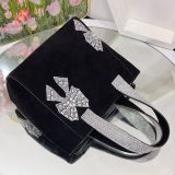 23 New Bow Decorative Handbag Xiaohongshu Same Tote Bag Unique Design Water Diamond Handbag Water Bucket