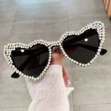 Heart Shaped Rhinestone Sunglasses Diamond Womens Oversized Cateye Translucent Colors Valentines