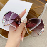 New Fashion Luxury Rhinestone Sun Glasses Female Shades Rimless Gradient Sunglasses Lunette De Soleil