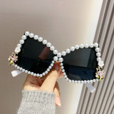 Luxury Designer Frameless Diamond Butterfly Sunglasses Pearl Crystal Y2k Vintage Brand Women Big Sun Glasses Bling Eyewear 2024