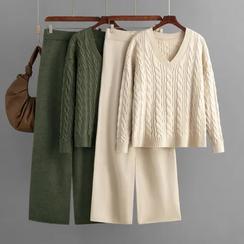 Europe and America fashion wide leg pants sweater women's autumn and winter new two-piece set women's Fried Dough Twists v-neck knitting suit