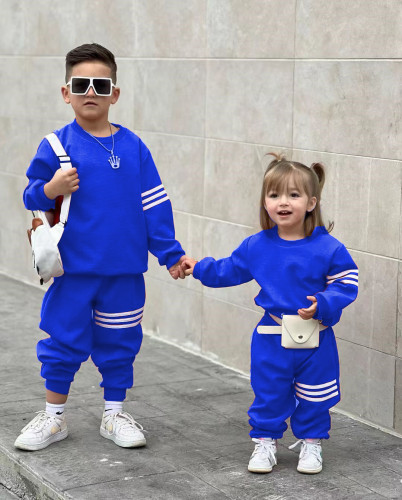 Trendy children's clothing set, sleeve striped long sleeved set, sporty college fashion hoodie, handsome striped baseball jacket