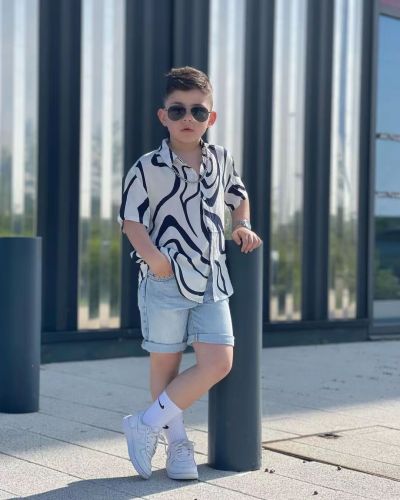 Cross border children's clothing independent website Amazon Europe and America popular trendy children's hip-hop striped printed shirt Instagram style