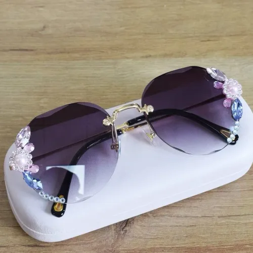 Cross border frameless diamond inlaid sunglasses for women with round face, large face, slimming effect, new sunglasses for women with gradient design