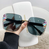 New European and American cross-border large frame diamond inlaid sunglasses, female sunglasses, UV resistant glasses, street photo sunshades