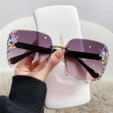 New European and American cross-border large frame diamond inlaid sunglasses, female sunglasses, UV resistant glasses, street photo sunshades