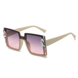 New cross-border diamond inlaid sunglasses, fashionable large frame, plain sunglasses for women, UV protection, and slimming effect with bare skin