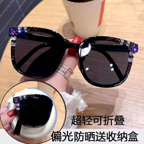 New folding sunglasses for women, high-end, polarized light, UV resistant, lightweight and trendy, men's driving, sun protection, sunglasses