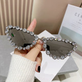 New cross-border European and American diamond studded cat glasses, oversized rhinestone sunglasses, personalized trend, diamond metal sunglasses wholesale