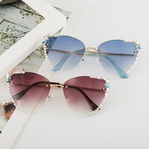 Cross border new butterfly polygon cut diamond set sunglasses for women with cat eyes, sunglasses for women with internet celebrities, frameless glasses for sun shading