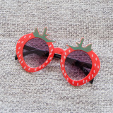 Children's Sunglasses New Baby Cartoon Strawberry Sunvisor Cute Boys and Girls Photography Sunglasses 3216
