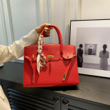 Red handbag for women, new high-capacity wedding bag, niche high-end feeling, wedding bride handbag, tote bag for women