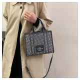 Cross border totebags New Rivet Tote Women's Bag Single Shoulder Diagonal Straddle Handheld Fashionable and Minimalist Bag