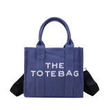 The tote bags are trendy and retro tote bags for women. They are casual and niche for shopping. They are versatile canvas bags