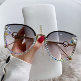 New diamond studded cat eye retro sunglasses, large frame sunglasses, women's metal leg hollowed out cross-border sunshades