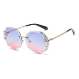 Cross border large frame new sunglasses for women with frameless diamond inlaid sunglasses, UV resistant sunglasses for women with a slim face