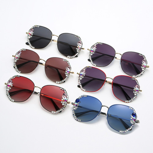 New large frame polarized diamond studded sunglasses for women with UV protection, small round face, fashionable Korean version popular driving sunglasses