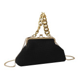 Cross border handbag, women's shopping texture, crossbody bag, women's bag, stylish and stylish clip on bag, chain strap, shoulder bag