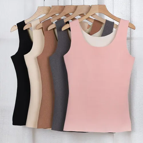 Winter oversized warm bottom sweater for women with plush, thickened and slim fit, versatile warm underwear, round neck top