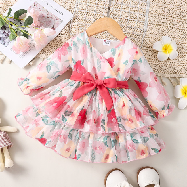 Sweet long sleeved dress with European and American flower print V-neck belt and waist cinching long sleeved baby princess dress