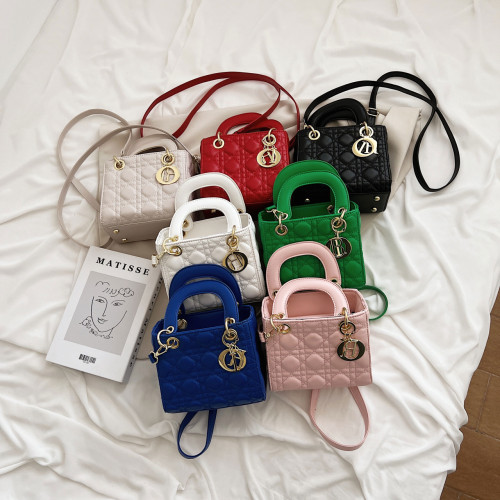 Spot foreign trade Daifei women's handbag new small handbag Lingge versatile single shoulder crossbody bag cross-border trend