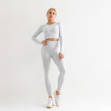 European and American seamless yoga suit two-piece set for women's outdoor fitness, high waist, hip lifting, slimming and tight fitting long sleeved yoga set