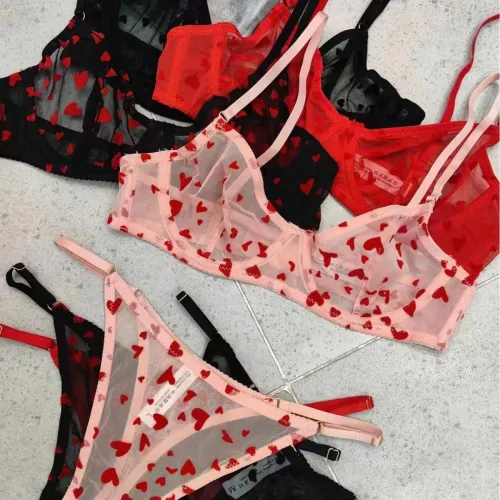 New Velvet Heart shaped Women's Underwear Ultra thin Perspective Bra Lace Sexy Steel Ring Gathering Thin Bra Set