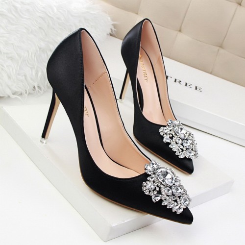 516-5 Korean version rhinestone women's shoes with thin heels, high heels, sexy slimming effect, shallow mouth, pointed tip, shiny rhinestone buckle single shoe
