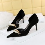 European and American style banquet slimming, ultra-high heels, suede surface, shallow mouth, pointed pearl metal chain, side hollowed out single shoes