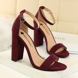 European and American style women's shoes, summer high heels, fashionable and simple, thick heels, high heels, sexy nightclubs, one line with sandals