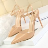 European and American style minimalist slim heels, ultra-high heels, shallow mouthed pointed patent leather, sexy nightclubs, slimming off with a straight line strap, women's sandals