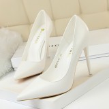 Korean Fashion Simple Versatile Women's Shoes Thin Heel High Heel Shallow Mouth Pointed Professional OL Slim Women's Single Shoes
