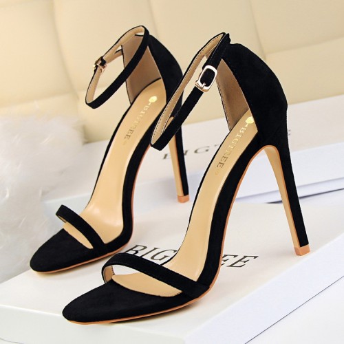 European and American style fashionable and sexy women's sandals with slim heels, ultra-high heels, suede, exposed toe, and summer high heels