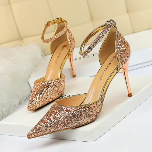 European and American Sexy Nightclub Women's Shoes High Heels, Shallow Mouth, Pointed Metal Thin Heels, One Line with Sequins, Hollow Sandals