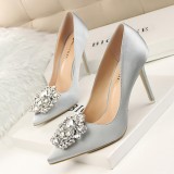 Korean version rhinestone women's shoes with thin heels, high heels, sexy slimming effect, shallow mouth, pointed tip, shiny rhinestone buckle single shoe