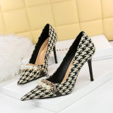 9283-1 European and American style bird pattern high heels, slim heels, high heels, shallow mouth, pointed pearl chain, plaid pattern women's singles shoes