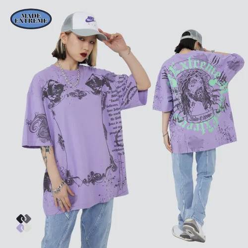 MADEEXTREME American Street Men's Fashion Brand Gothic Letter Print Loose Casual Short sleeved T-shirt for Men and Women