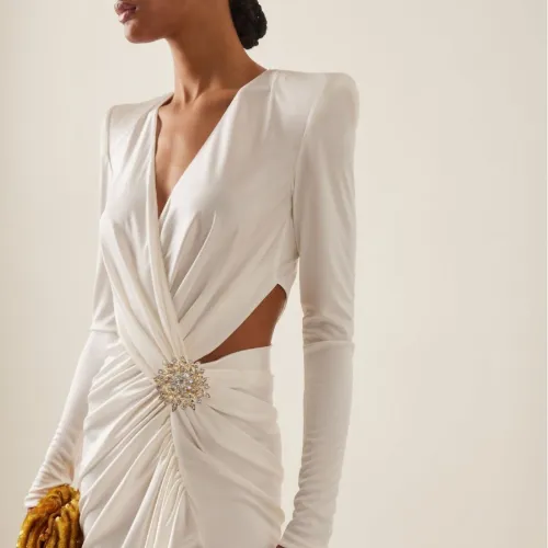 Cross border metal waistband European and American women's clothing Amazon pleated hollow cross dress V-neck long sleeved white dress
