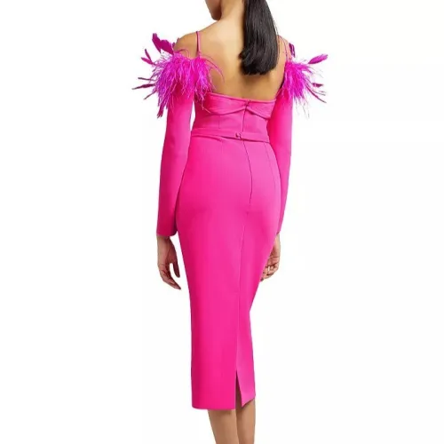 European and American high-end women's fashion ostrich hair one shoulder long sleeved bandaged dress autumn women's high-end sense evening dress